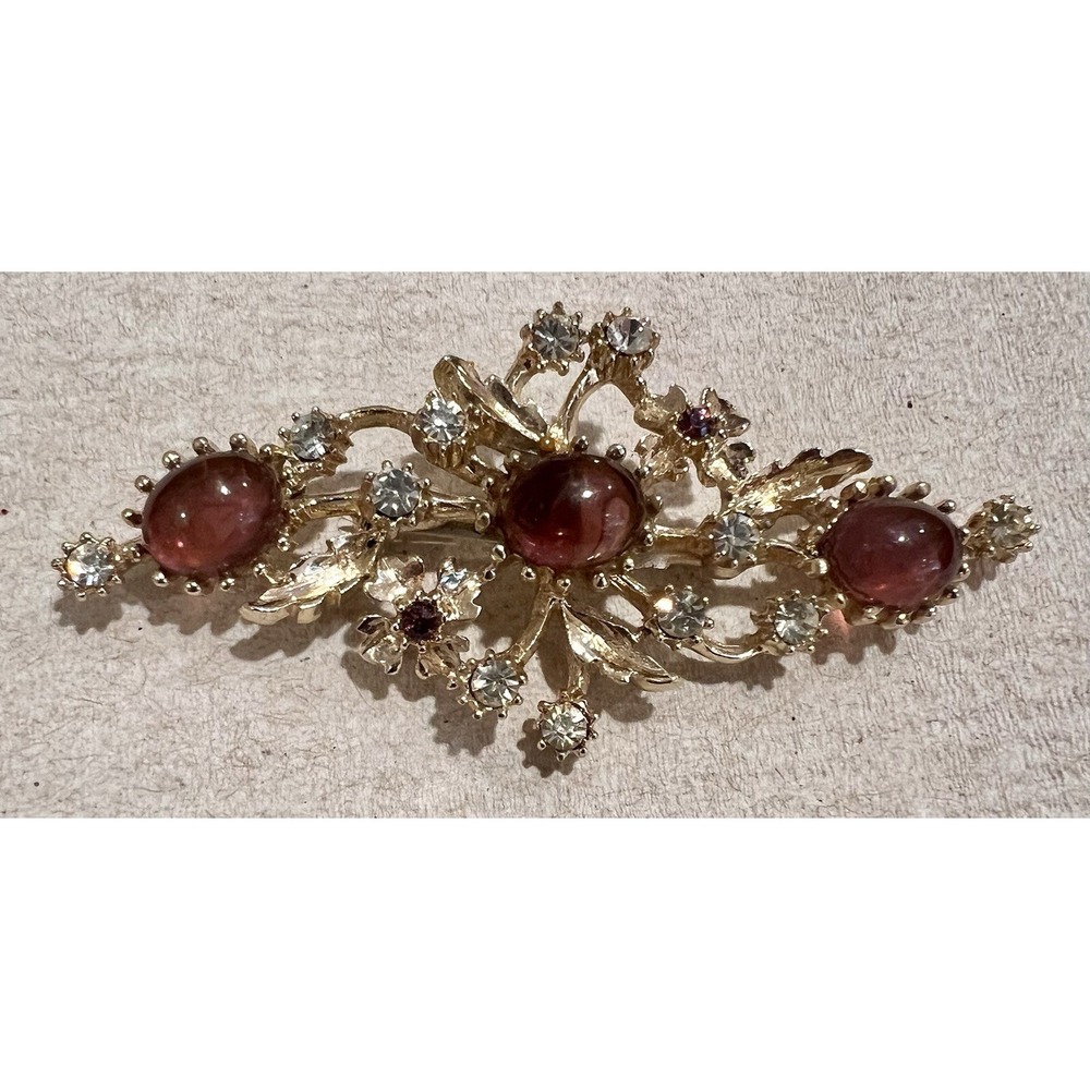 Vtg Goldtone Brooch Pin Purple Glass Cabochons Stones‎ & Clear Rhinestones